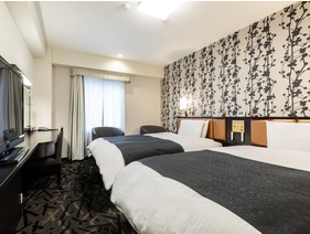 ■スーペリアツイン
◆18.78㎡～◆大型液晶テレビ設置◆Wi-Fi・有線LAN接続無料◆温水洗浄便座