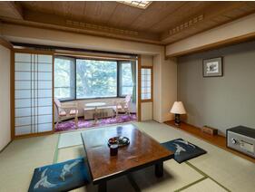 クリスタル館　和室