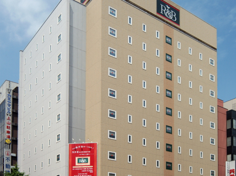 JR札幌駅から徒歩約5分