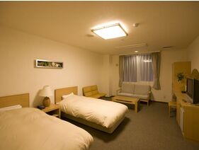 洋室ツインルームです。