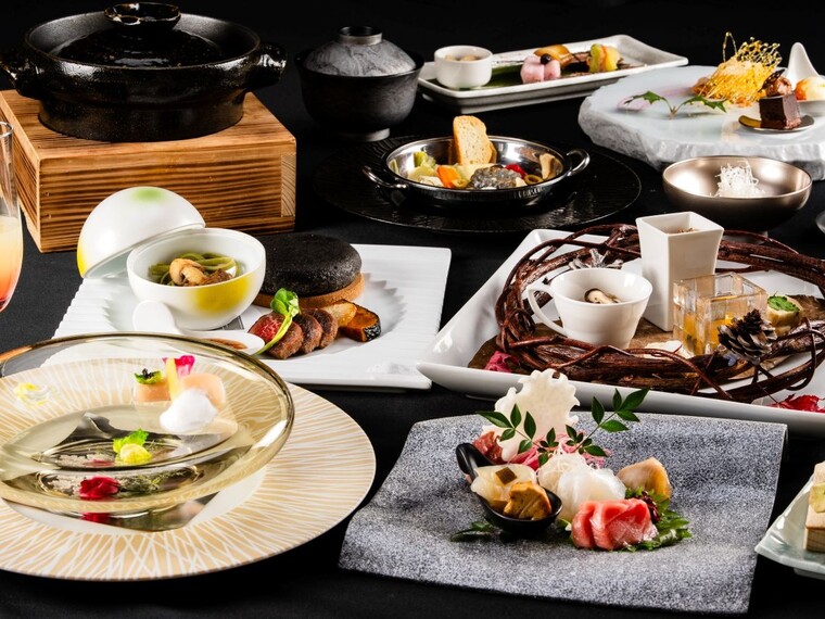 【2025冬のお献立】集合/旬食材の魅力を最大限活かす調理方法で味わう和洋会席料理