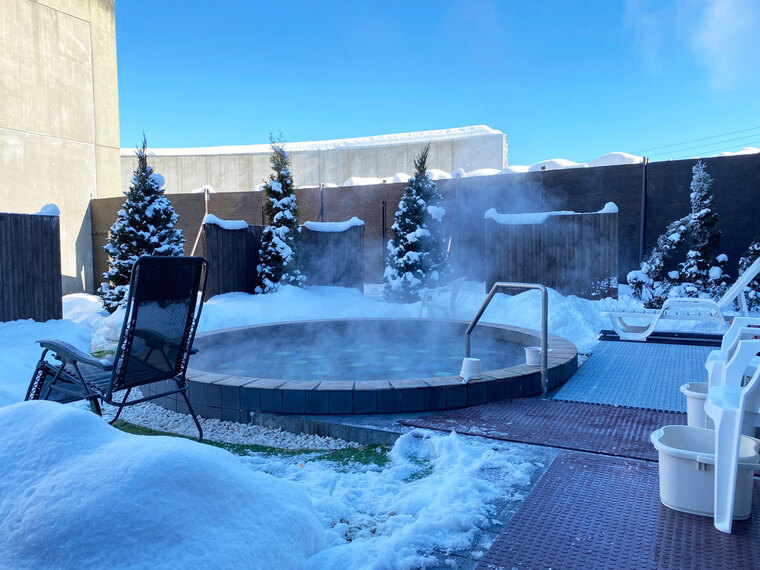 【露天風呂・冬】雪景色と温泉で極上の冬時間をお楽しみください♪