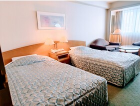 本館トリプル（ツインベッド+ソファベッド