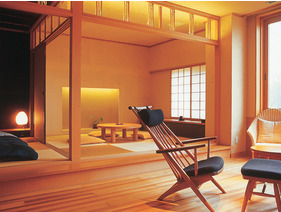 和室一例。ゴロリと横になれば琉球畳のさらりとした心地よさを背中いっぱいに感じることができます。