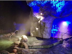 青の洞窟露天風呂