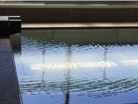 【平成モダン客室展望風呂一例】函館湯の川の源泉を独り占めに。