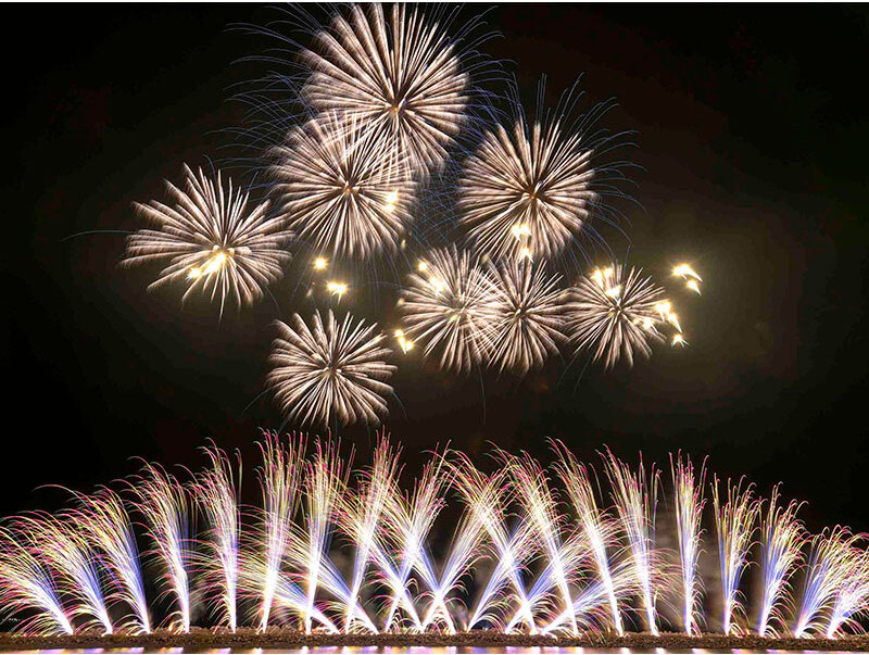 網走の夜空を彩る花火大会