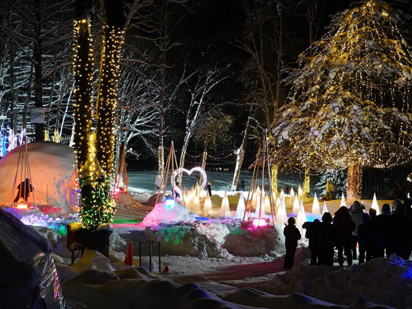 ニングルテラス横で繰り広げられる冬のイルミネーションの世界