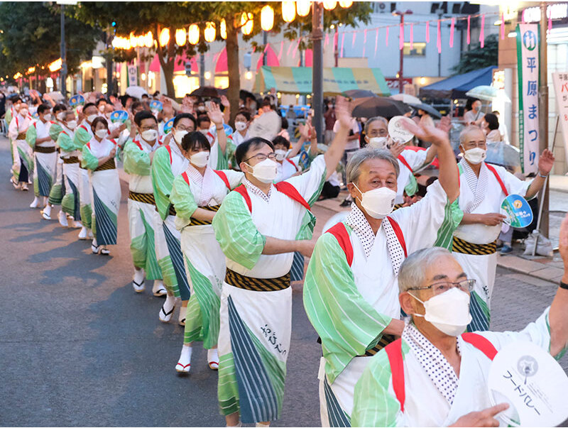 おびひろ盆踊りは毎年多くの方が参加しています