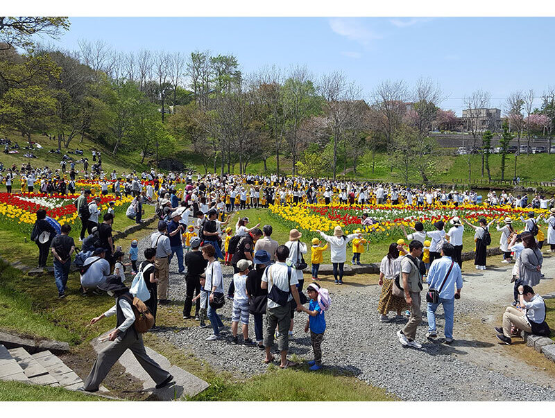 毎年たくさんの人で賑わいます