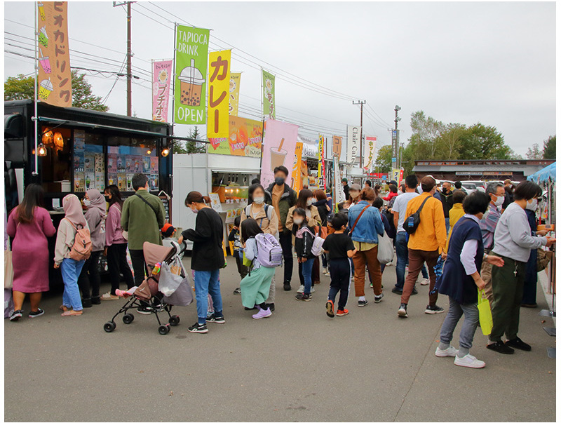 秋の味覚を堪能できる飲食店・キッチンカーが集結！