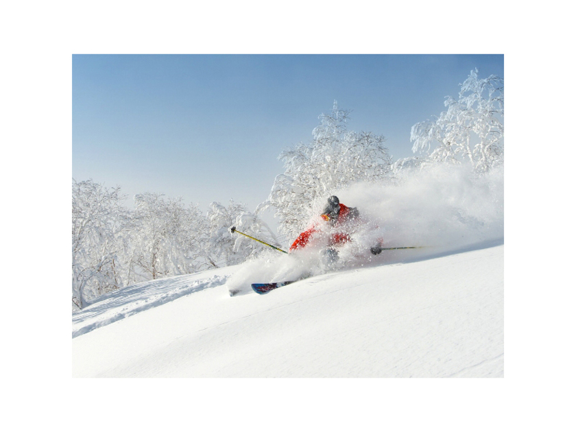 ニセコビレッジ山頂ゲレンデからの眺望は絶景！晴れた日は羊蹄山がはっきりと見えます