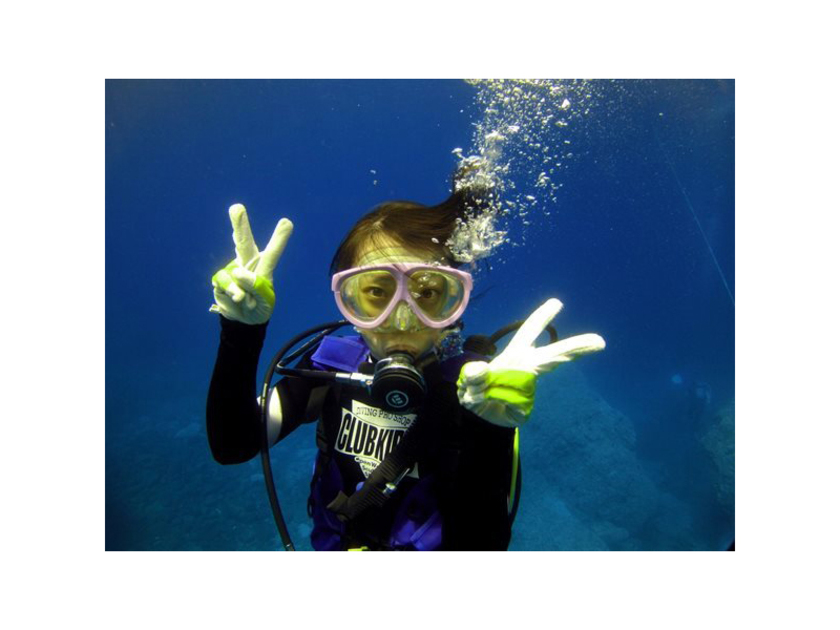 積丹美国の海中は「シャコタンブルー」と呼ばれるほど水中の透明度は折り紙つき。仲間と一緒に初めてのダイビング体験を楽しんでみませんか？