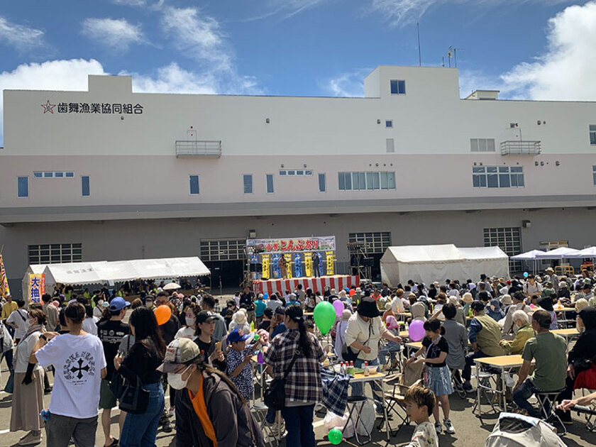 昆布祭り会場の様子