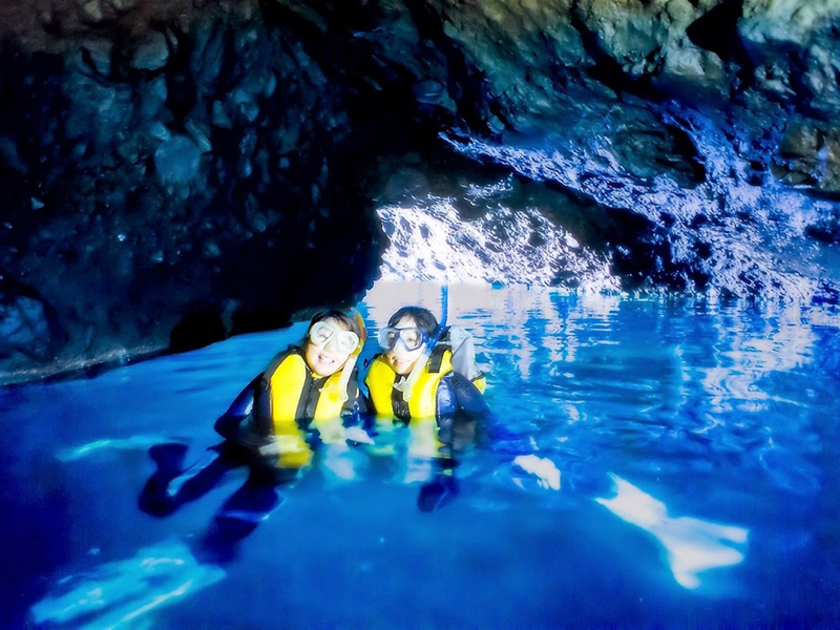 北海道遺産、積丹ブルーを満喫！一度は訪れたい青の洞窟の神秘的な空間に浸りに行きましょう♪