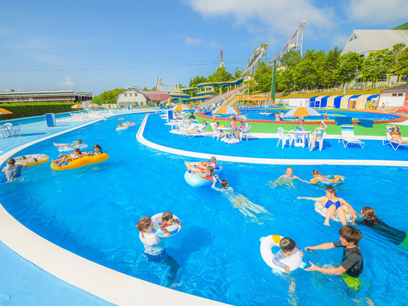 流水プールでぷかぷか、ゆらゆら