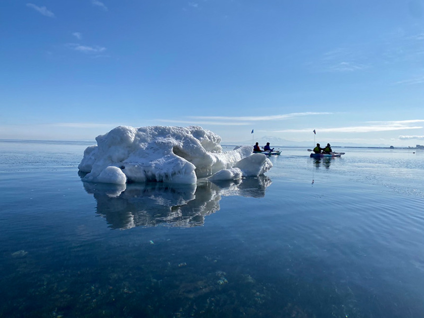流氷カヤックでオホーツク海を探検気分