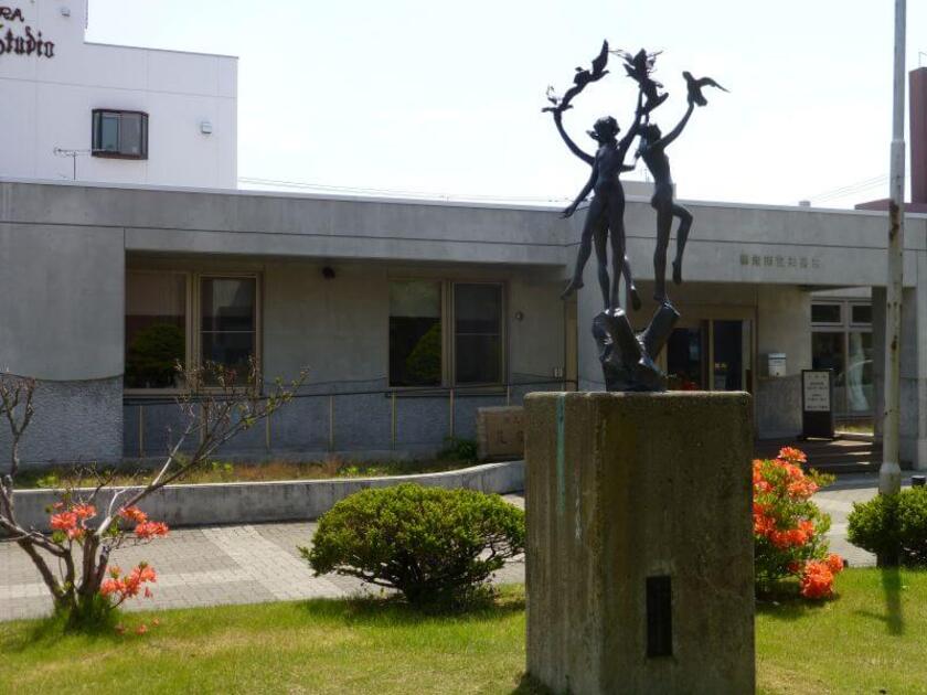 道内で2番目、新築されたものでは初の美術館。